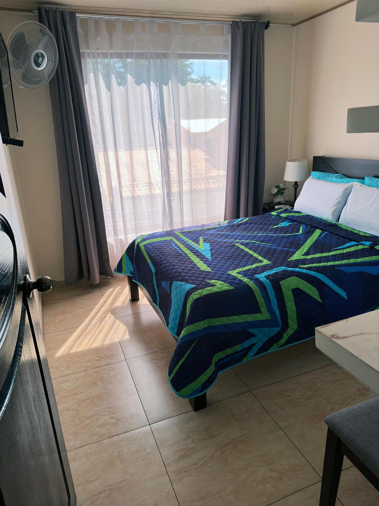 Senderos Apartment, Self Check- In, Airport Sjo 5 Min Río Segundo Екстериор снимка